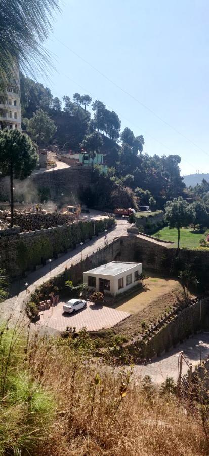 2Bhk Furnished Apartment/Near Kasauli/Barog/Luv Fun & Adventure Solan Exterior photo
