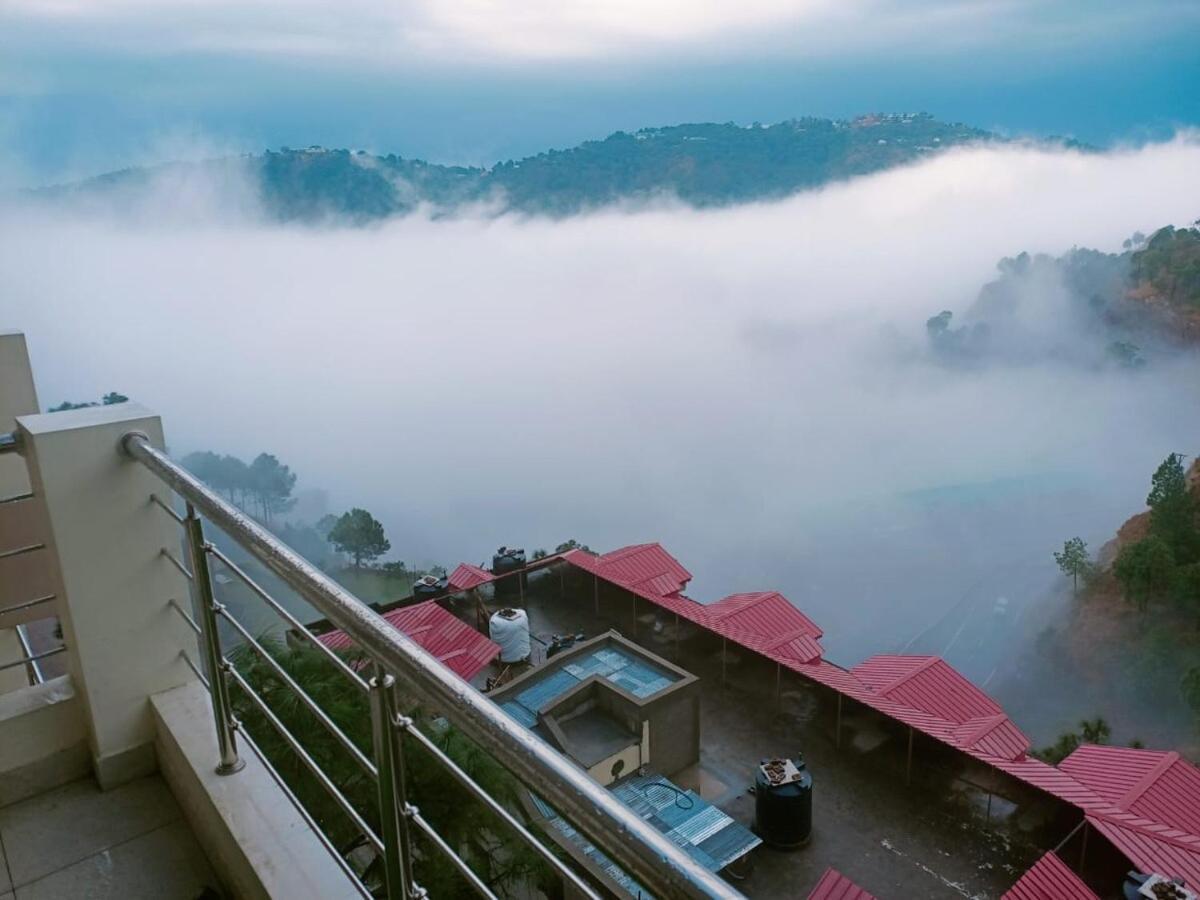 2Bhk Furnished Apartment/Near Kasauli/Barog/Luv Fun & Adventure Solan Exterior photo