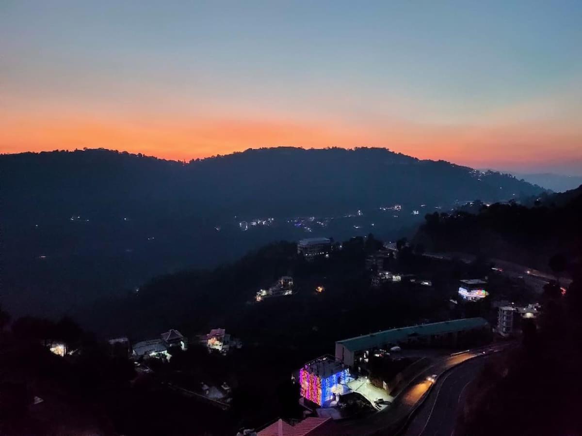 2Bhk Furnished Apartment/Near Kasauli/Barog/Luv Fun & Adventure Solan Exterior photo